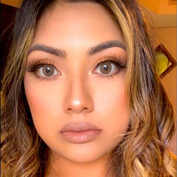 Meet your Posher, Brenda - Picture 1 of 1